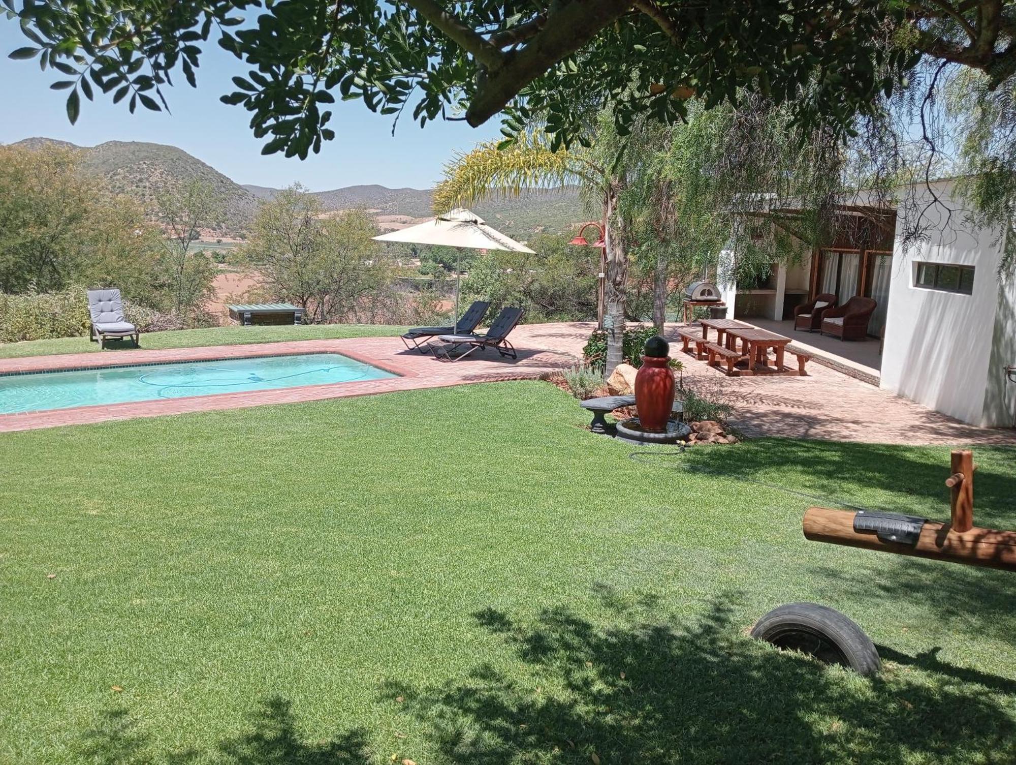 Kranskloof Country Lodge オーツホーン エクステリア 写真