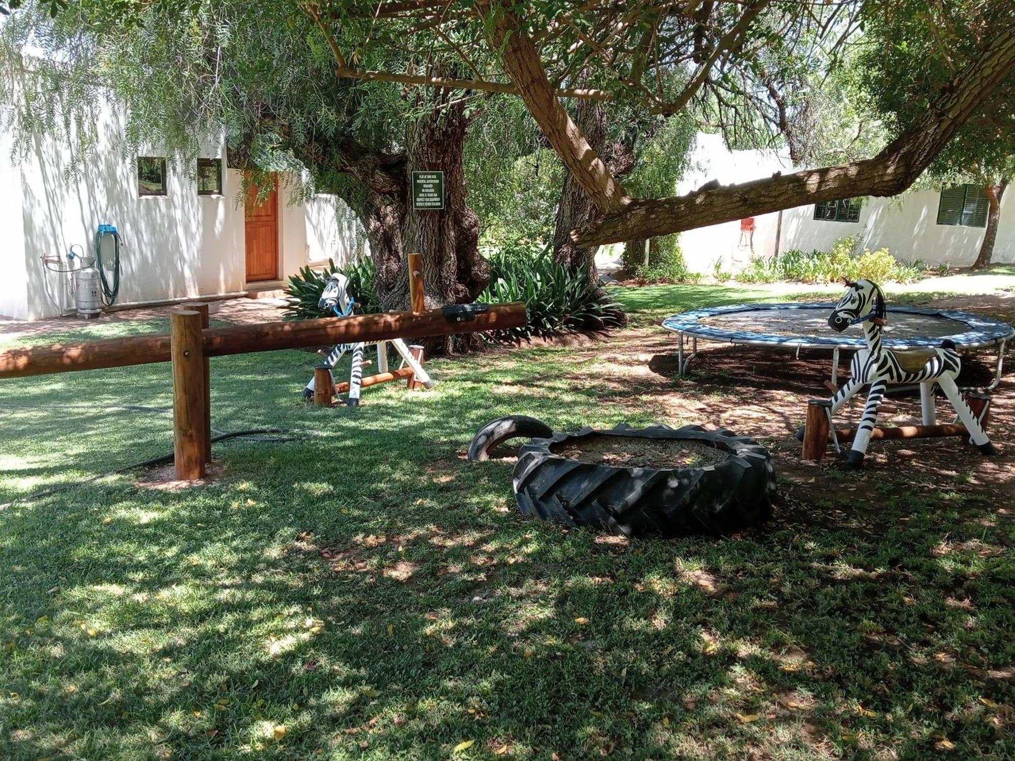 Kranskloof Country Lodge オーツホーン エクステリア 写真