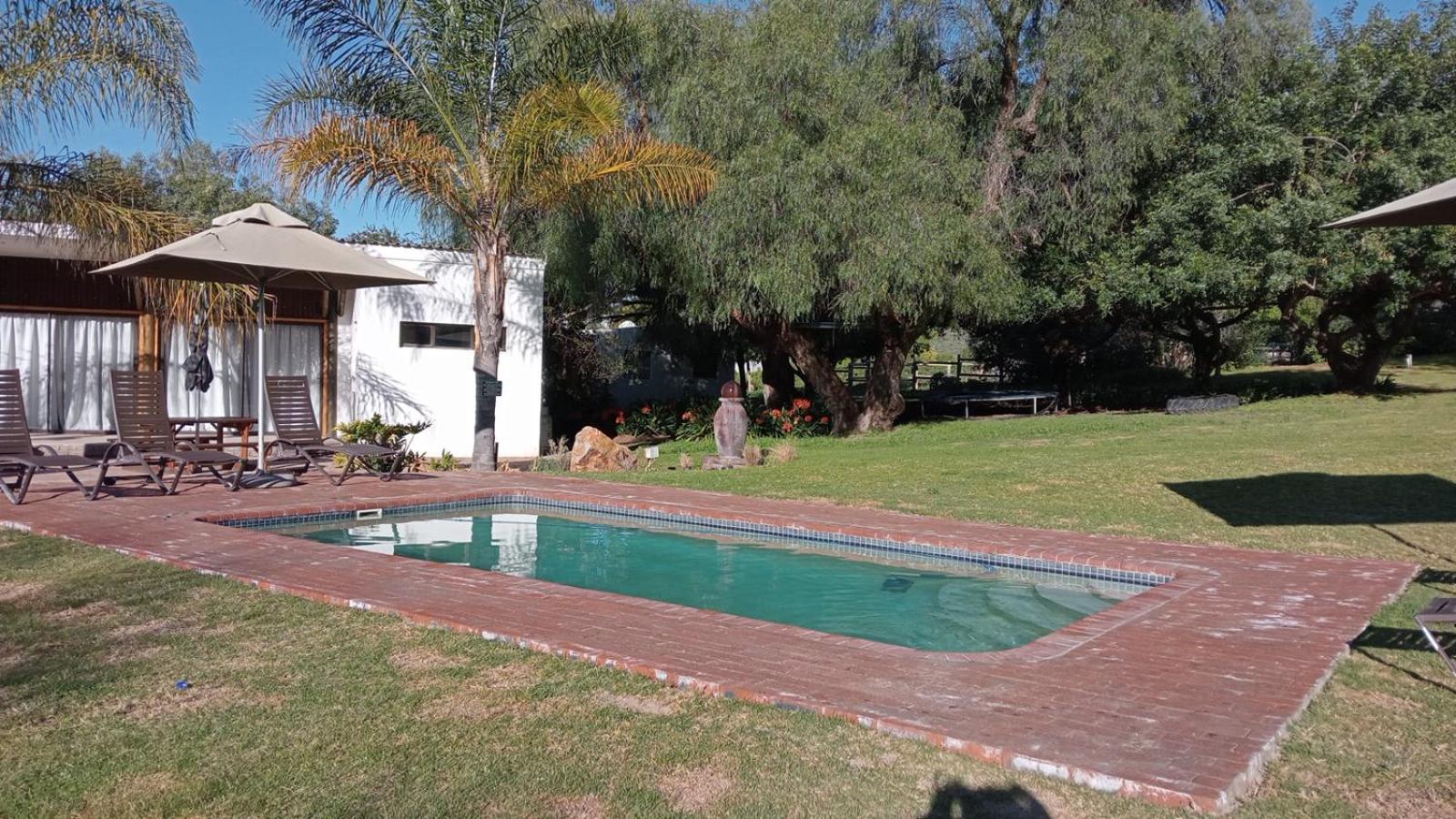 Kranskloof Country Lodge オーツホーン エクステリア 写真
