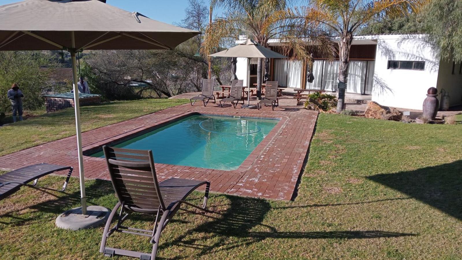 Kranskloof Country Lodge オーツホーン エクステリア 写真