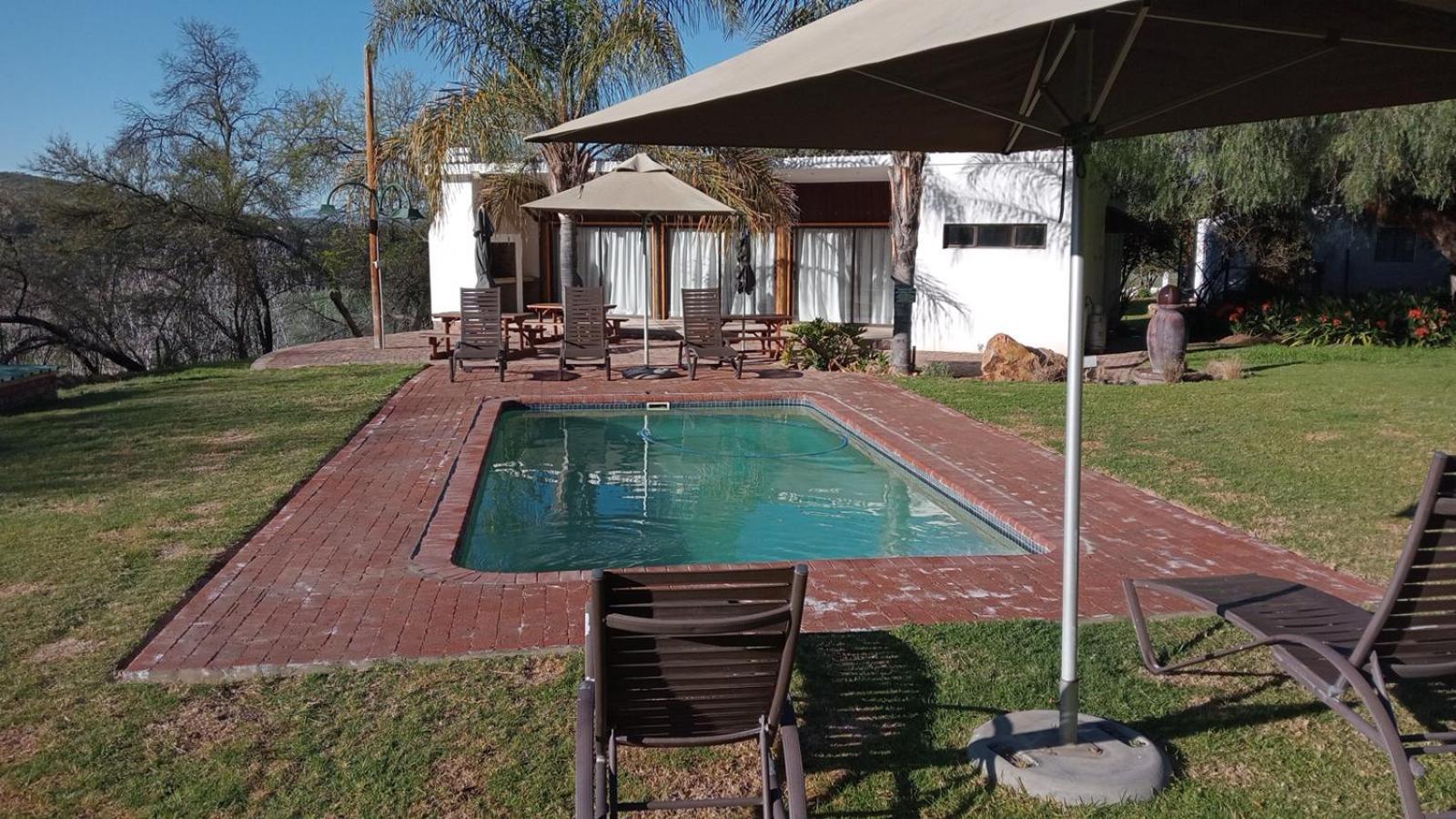 Kranskloof Country Lodge オーツホーン エクステリア 写真