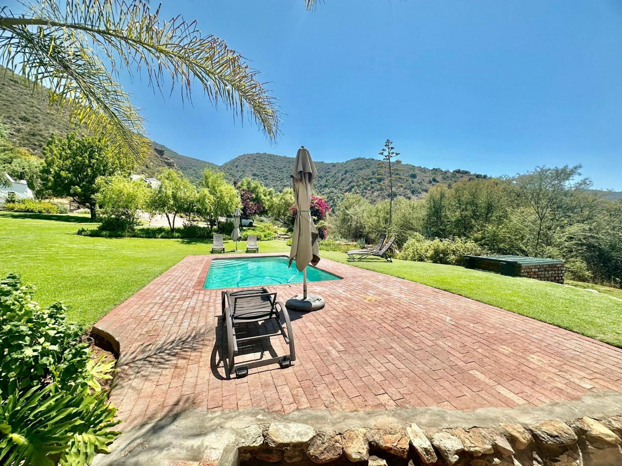 Kranskloof Country Lodge オーツホーン エクステリア 写真